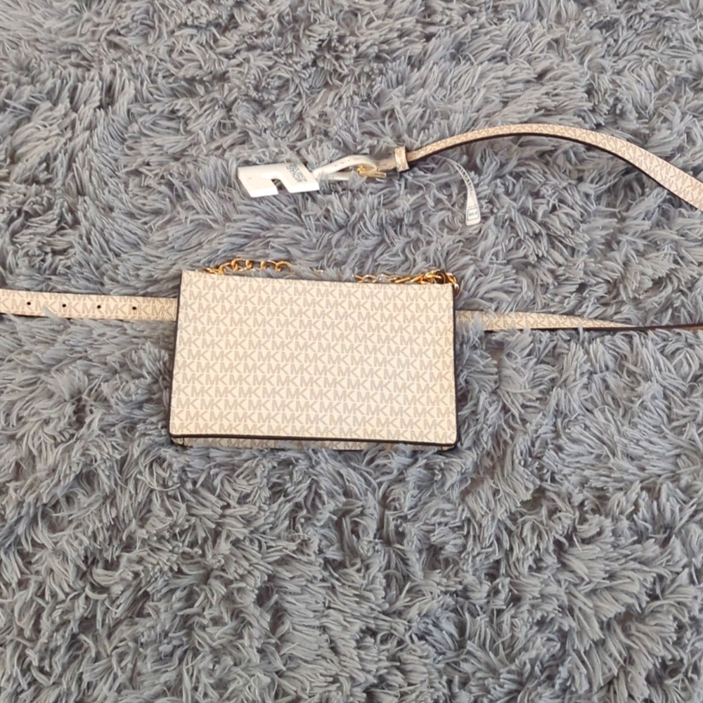 MK fanny pack gold chain